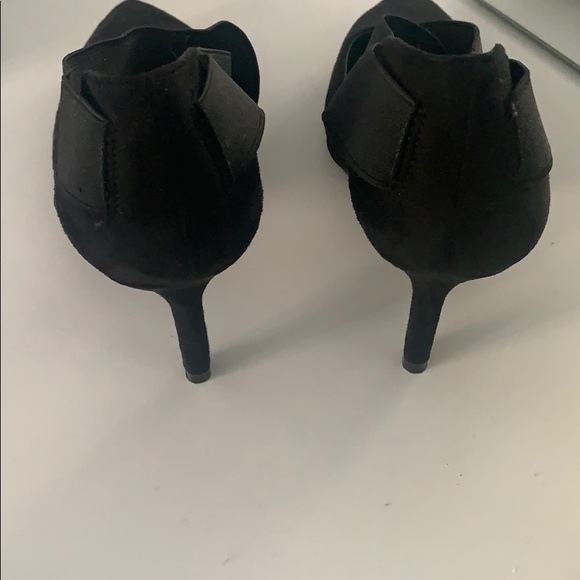 High heels - Picture 3 of 3